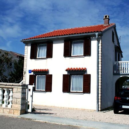 Apartment Azriel Vir Exterior photo